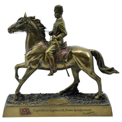 Veronese Atatürk Cavalry Statue Bronze Look Decorative Figurine 28.5 cm