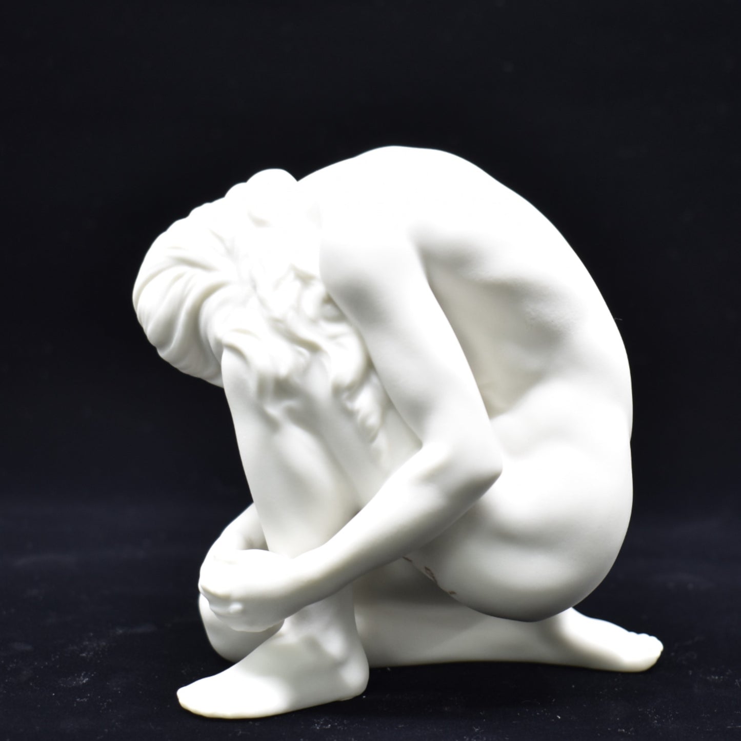 Diz Çökmüş Kadın Figürü | Modern Sanatsal Body Biblo 11 cm