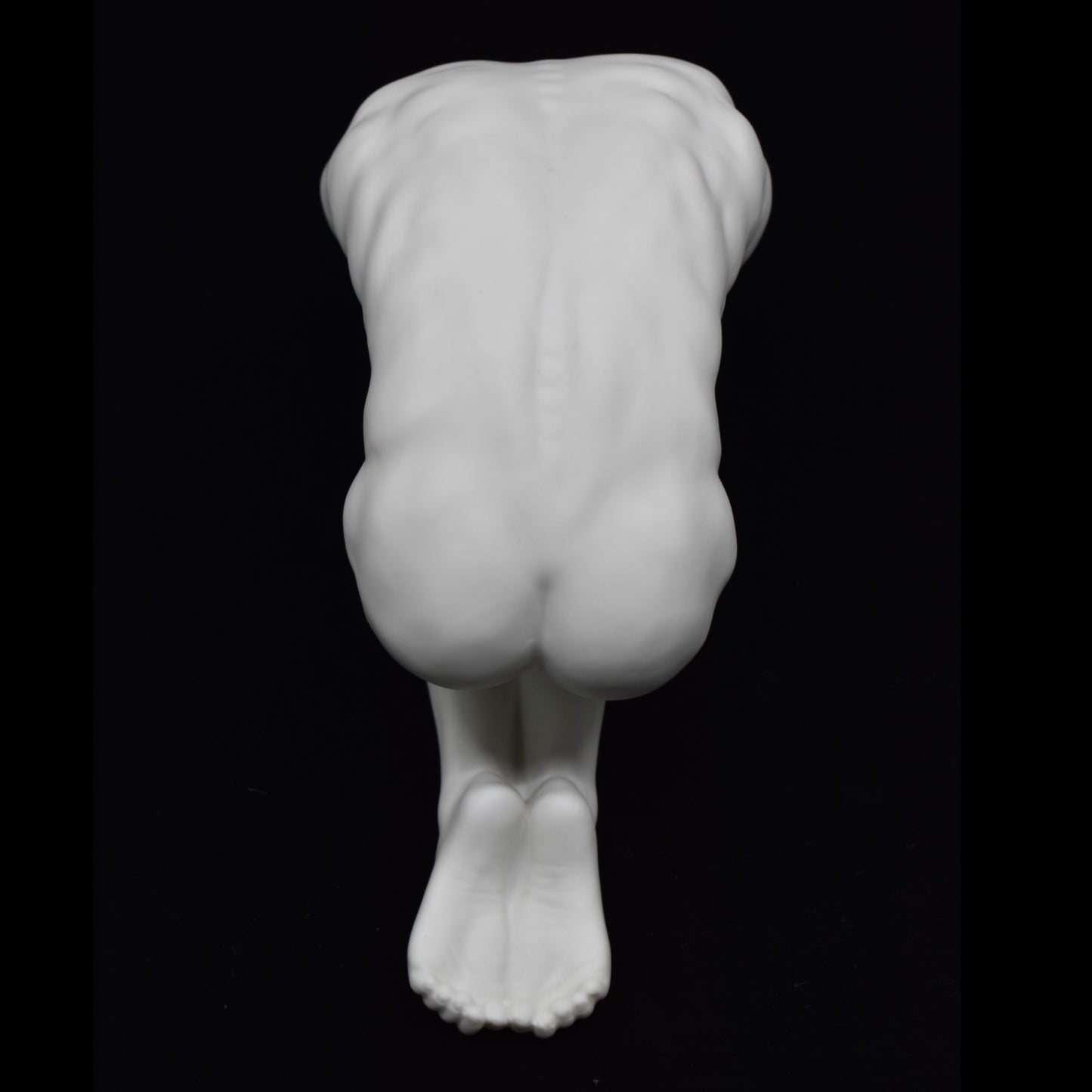 Diz Çökmüş Erkek Figürü | Modern Dekoratif Body Biblo 16 cm