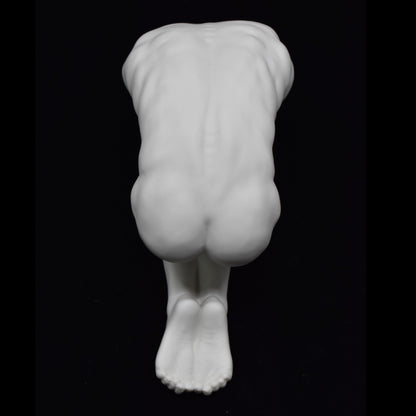 Diz Çökmüş Erkek Figürü | Modern Dekoratif Body Biblo 16 cm