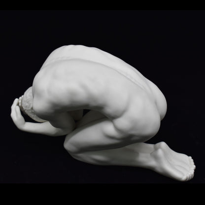 Diz Çökmüş Erkek Figürü | Modern Dekoratif Body Biblo 16 cm