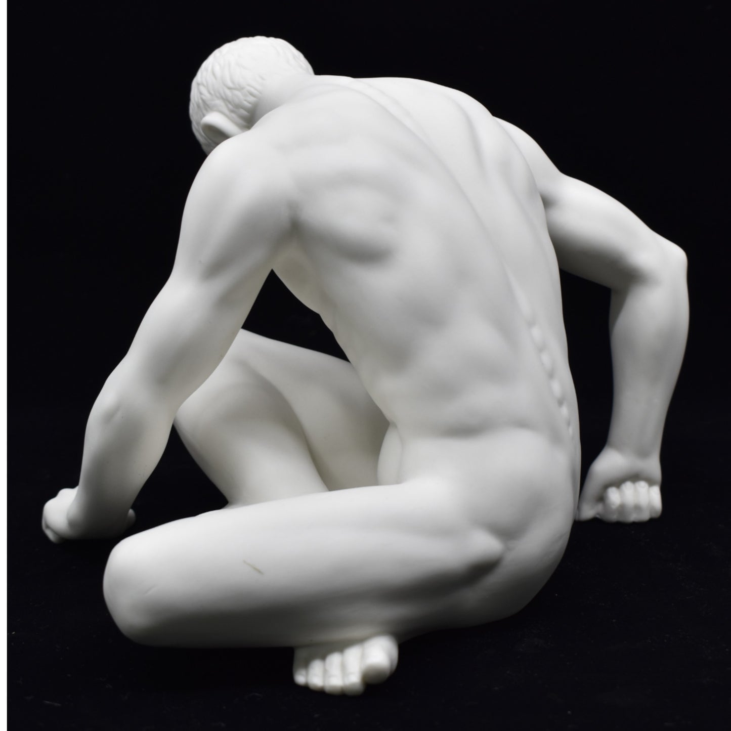 Oturan Erkek Figürü | Modern Sanatsal Body Biblo 19,5 cm