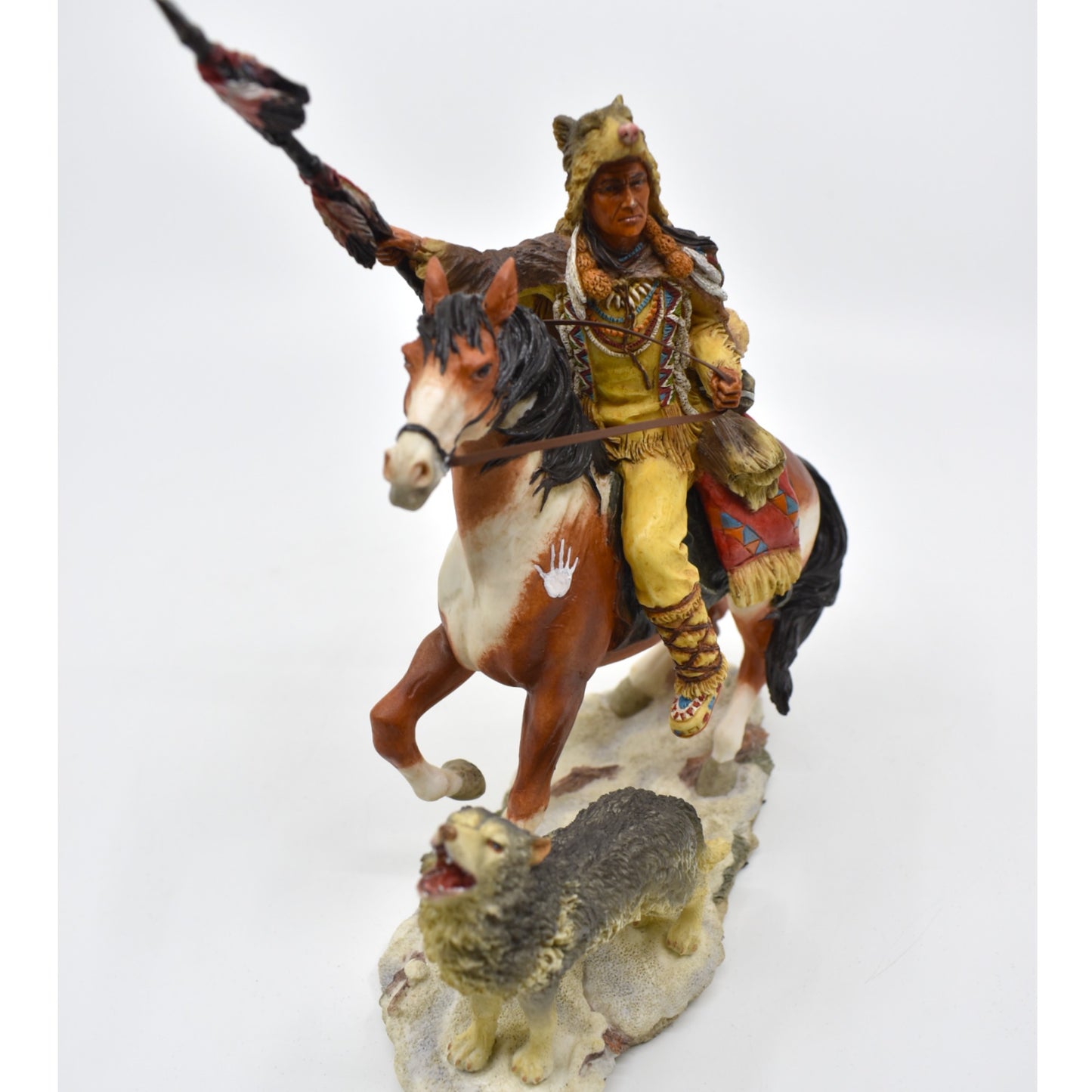 Atlı Yerli Savaşçı ve Kurt Dekoratif Heykel | Yerli Avcı Koleksiyon Figürü 21 cm