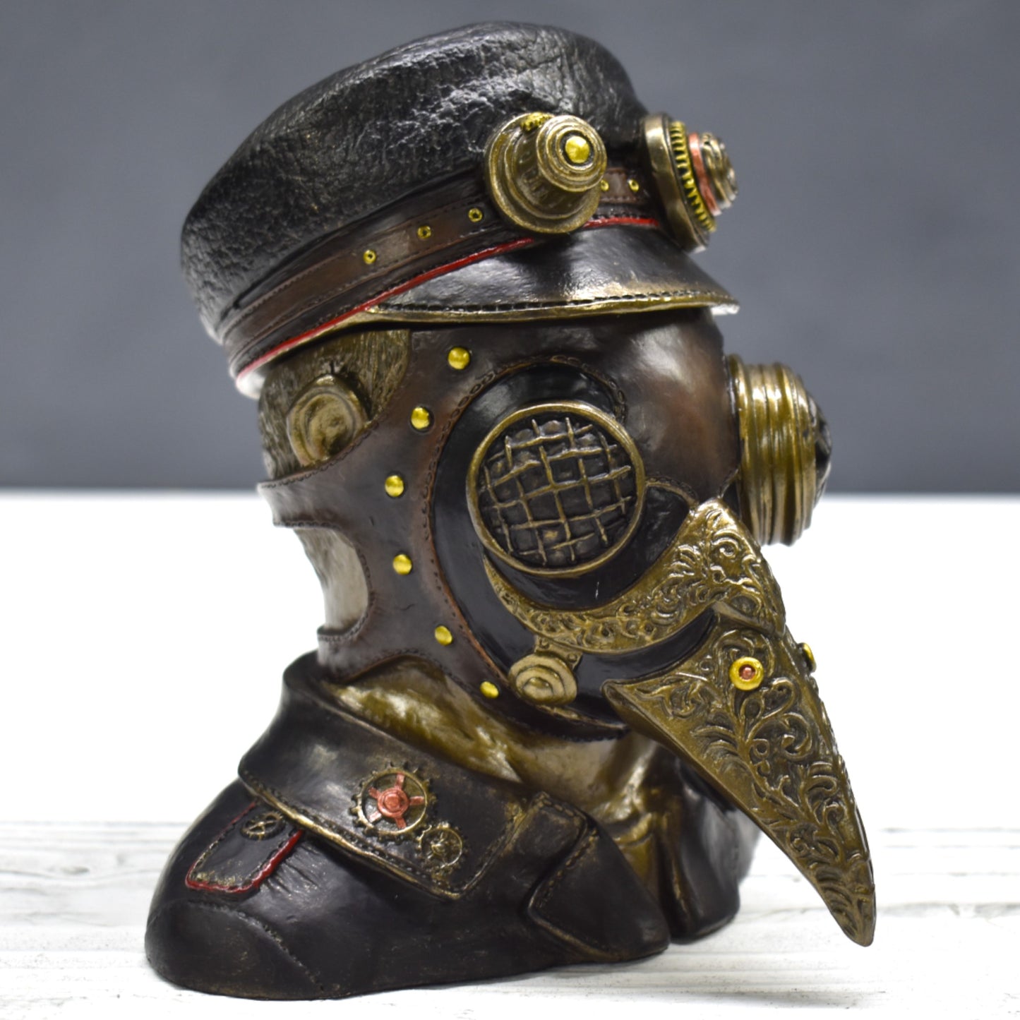Steampunk Veba Doktoru Dekoratif Büst | Soğuk Döküm Reçine El Boyaması 15,5 cm