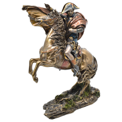 Veronese Design Napolyon Atlı Heykeli Dekoratif Biblo
