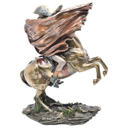 Veronese Design Napolyon Atlı Heykeli Dekoratif Biblo