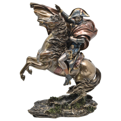 Veronese Design Napolyon Atlı Heykeli Dekoratif Biblo