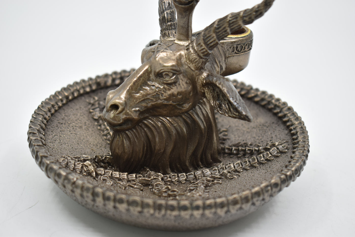 Canavar Geri Akışlı Tütsülük | Baphomet Backflow Tütsü Şelalesi 13 cm