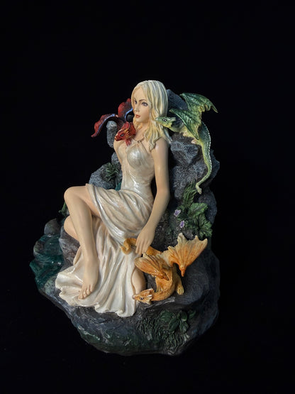Ejderhalı Kadın Dekoratif Biblo Fantastik Figür 14 cm