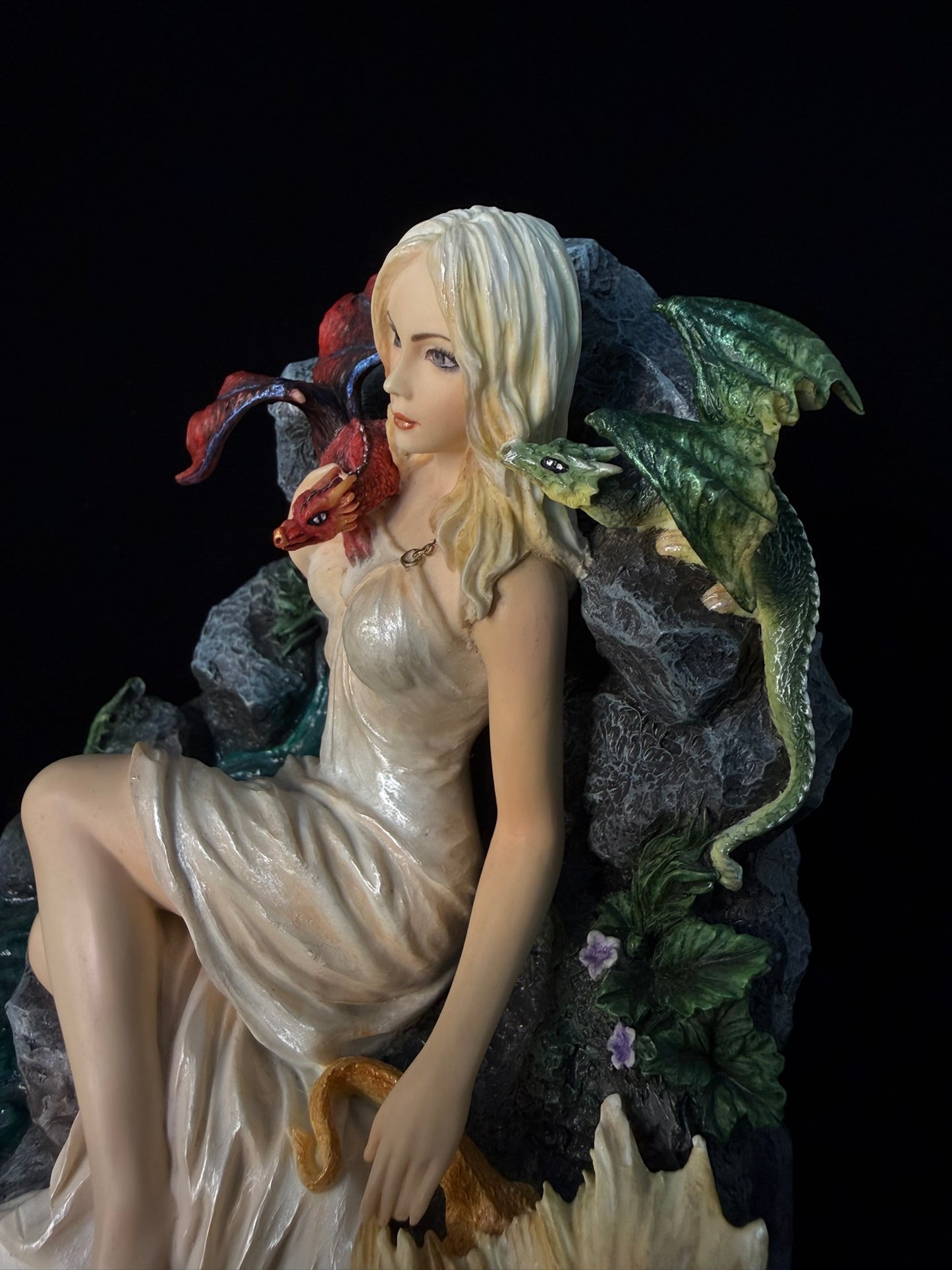 Ejderhalı Kadın Dekoratif Biblo Fantastik Figür 14 cm