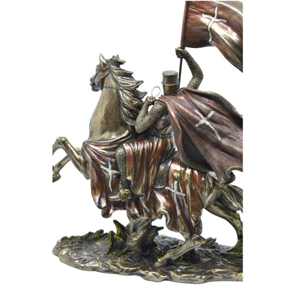 Veronese Design Atlı Haçlı Şövalye Dekoratif Heykel 37,5 cm