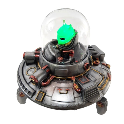 UFO ve Uzaylı Dekoratif Biblo Cold Cast Resin El Boyaması 13 cm