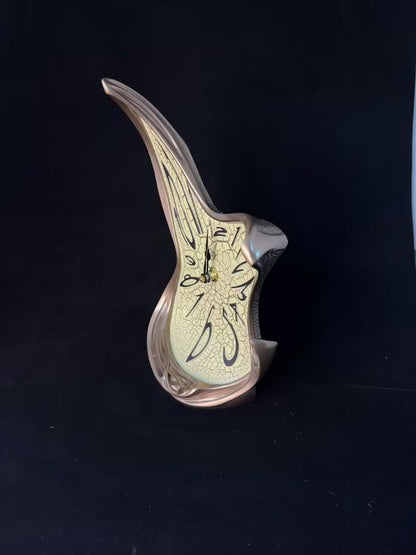 Eriyen Dekoratif Masa Saati – Sürrealist Esintili 27,5 cm