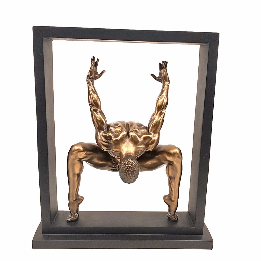Veronese Design Modern Erkek Figürü Dekoratif Biblo 26,5 cm