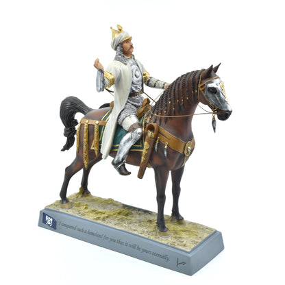 Veronese Design Sultan Alparslan Renkli Biblo – Atlı Selçuklu Hükümdarı Dekoratif Heykel 30 cm